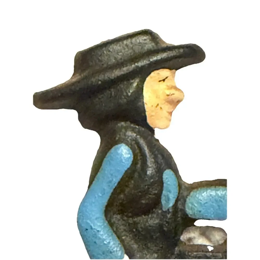 Vintage 1970’s Black Cast Iron Trivet Amish Boy Dutch 8’ Handle 3328-28